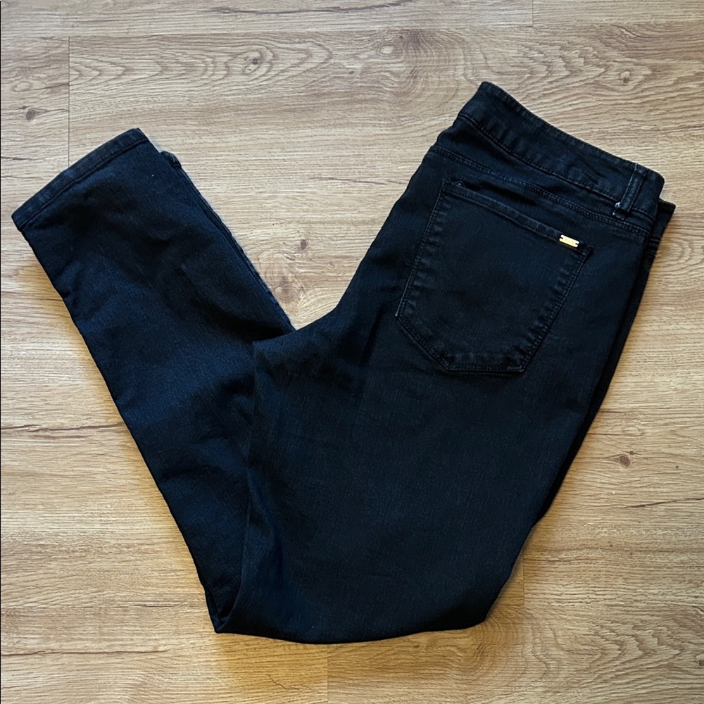 Women’s Apt. 9 Size 10 Black Skinny Jeans